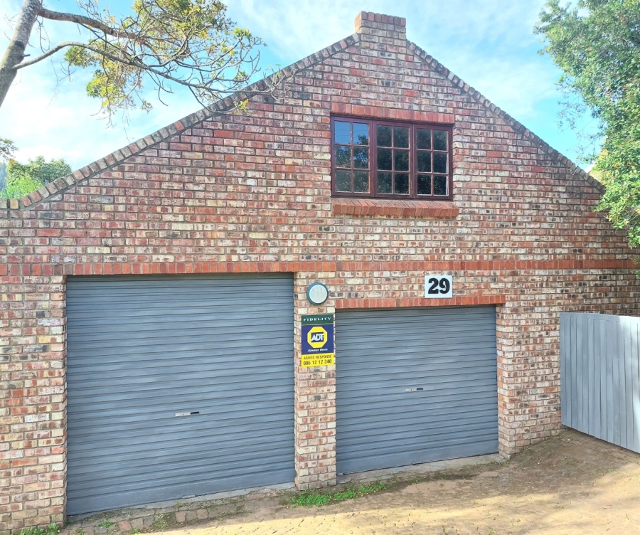 3 Bedroom Property for Sale in Meedingsride Western Cape